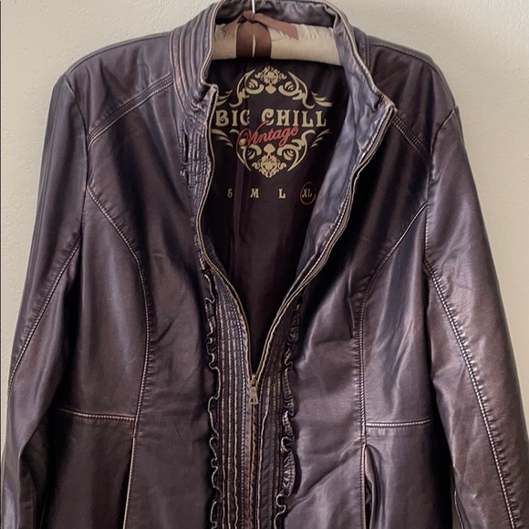 Distressed jacket - Picture 5 of 7